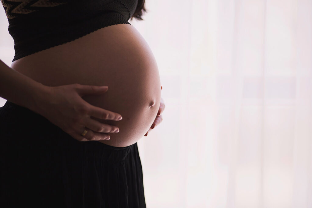 Schwangeren-Bauch Rectusdiastase mit EMSCULPT behandeln